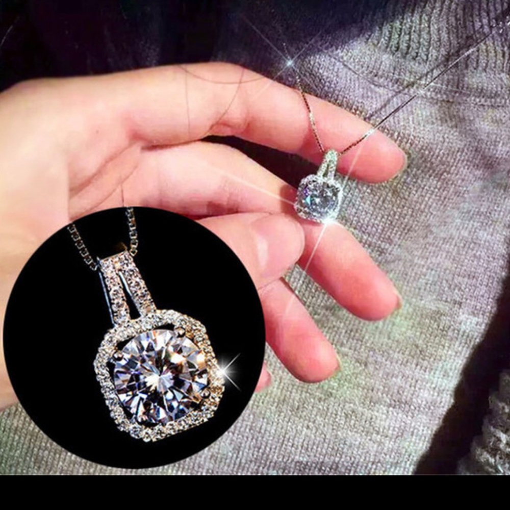White cubic zirconia necklace - Picture 1 of 8
